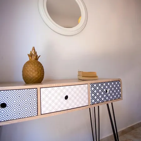 Διαμέρισμα Ionian Kaizer Boutique